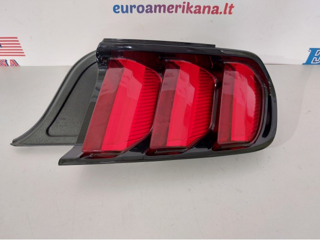 Tail Lamp, RH